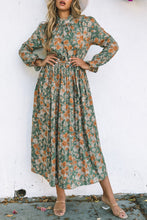 Load image into Gallery viewer, Green Pleated Long Sleeve Maxi Floral Dress With Tie