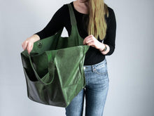 Load image into Gallery viewer, Women's Simple Large Capacity Tote Bag