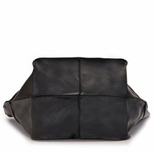Load image into Gallery viewer, Women's Simple Large Capacity Tote Bag