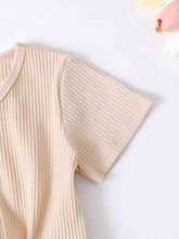 Load image into Gallery viewer, Girls Ribbed Buttoned Top and Flare Pants Set