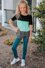 Load image into Gallery viewer, Girls Color Block Twisted Tunic Tee