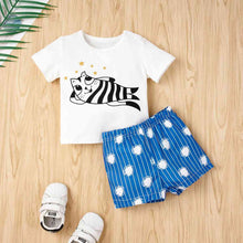 Load image into Gallery viewer, Graphic Top and Printed Shorts Set