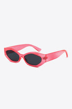 Load image into Gallery viewer, Wayfare Polycarbonate Frame Sunglasses