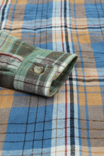 Load image into Gallery viewer, Green Chest Pockets Button Up Plaid Top