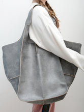 Load image into Gallery viewer, Women's Simple Large Capacity Tote Bag