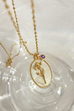 Load image into Gallery viewer, Flower Shell Pendant Copper Necklace