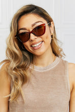 Load image into Gallery viewer, Full Rim Sunglasses