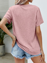 Load image into Gallery viewer, WEEKEND Flower Graphic Short Sleeve Tee