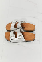 Load image into Gallery viewer, MMShoes Best Life Double-Banded Slide Sandal in Silver
