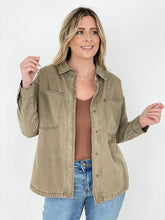 Load image into Gallery viewer, Easel "Tilly" Solid Cotton Twill Shacket