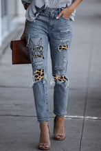 Load image into Gallery viewer, Easter Leopard Patch Bunny Graphic Jeans