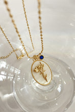 Load image into Gallery viewer, Flower Shell Pendant Copper Necklace