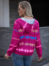 Load image into Gallery viewer, Tie Dye Raglan Sleeve Hoodie