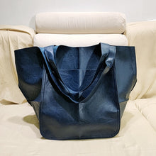 Load image into Gallery viewer, Women's Simple Large Capacity Tote Bag