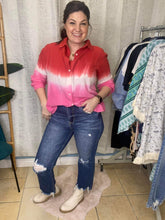 Load image into Gallery viewer, RISEN Full Size Frayed Hem Distressed Cropped Jeans