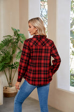 Load image into Gallery viewer, Plaid Curved Hem Long Sleeve Shirt