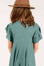 Load image into Gallery viewer, Round Neck Petal Sleeve Dress