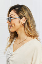 Load image into Gallery viewer, Oval Full Rim Sunglasses