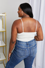 Load image into Gallery viewer, Zenana Full Size Scoop Neck Cami