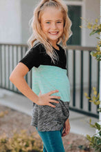 Load image into Gallery viewer, Girls Color Block Twisted Tunic Tee