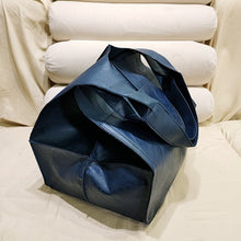 Load image into Gallery viewer, Women's Simple Large Capacity Tote Bag