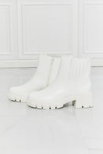 Load image into Gallery viewer, MMShoes What It Takes Lug Sole Chelsea Boots in White