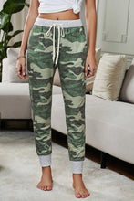 Load image into Gallery viewer, Green Camo Print Knit Sport Pants