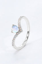 Load image into Gallery viewer, Moonstone Heart-Shaped Ring
