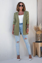 Load image into Gallery viewer, Green Open Front Flap Detail Blazer
