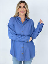 Load image into Gallery viewer, Easel "Twisted Tunic" Solid Button Down Tunic Shirt
