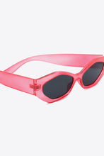 Load image into Gallery viewer, Wayfare Polycarbonate Frame Sunglasses

