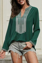 Load image into Gallery viewer, Long Sleeves Front Embroidery Blouse
