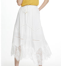Load image into Gallery viewer, White Lace Asymmetrical Hem Maxi Skirt
