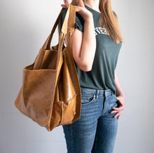Load image into Gallery viewer, Women's Simple Large Capacity Tote Bag
