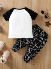 Load image into Gallery viewer, Round Neck Raglan Sleeve T-Shirt and Printed Pants Set
