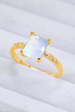 Load image into Gallery viewer, Square Moonstone Ring
