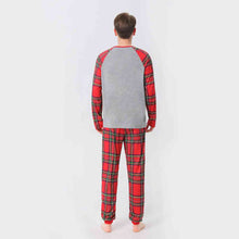 Load image into Gallery viewer, Men MERRY CHRISTMAS Graphic Top and Plaid Pants Set
