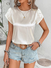 Load image into Gallery viewer, Round Neck Petal Sleeve Top

