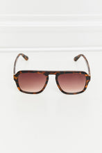 Load image into Gallery viewer, Tortoiseshell Square Polycarbonate Frame Sunglasses

