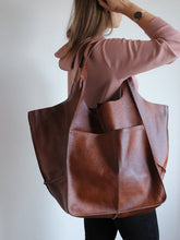 Load image into Gallery viewer, Women's Simple Large Capacity Tote Bag

