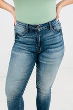 Load image into Gallery viewer, Judy Blue "Mazzy" High Waist Control Top Skinny Jeans
