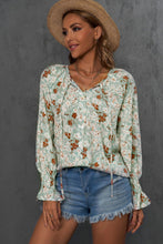 Load image into Gallery viewer, Green Floral Print Tie V Neck Button Up Blouse
