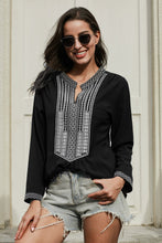 Load image into Gallery viewer, Long Sleeves Front Embroidery Blouse
