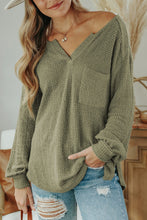 Load image into Gallery viewer, Green Waffle Knit Split Neck Pocketed Loose Top
