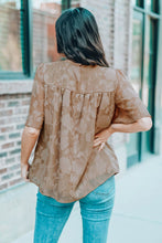 Load image into Gallery viewer, Floral Textured Ruffled Half Sleeve Babydoll Top
