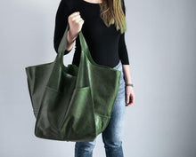 Load image into Gallery viewer, Women's Simple Large Capacity Tote Bag
