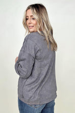 Load image into Gallery viewer, Twist Detail Reversible Oversized Sweatshirt With Pockets
