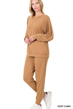 Load image into Gallery viewer, Zenana Raglan Sleeve Pullover &amp; Jogger Pants Set
