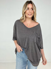 Load image into Gallery viewer, Zenana "Allie" Tri Blend Oversized Front Pocket Boyfriend Tee
