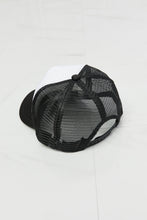 Load image into Gallery viewer, Fame Falling For You Trucker Hat in Black
